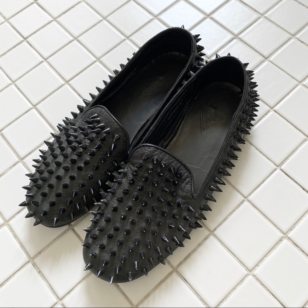 Rare UNIF black/black Hellraiser loafers